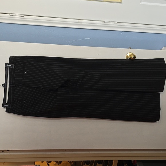 Body by Victoria Christie Fit Pinstripe Pants Size 8 NWOT - Picture 4 of 7